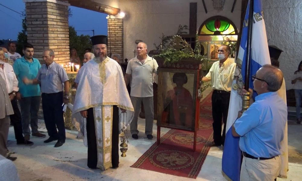Ζάκυνθος: Ένταση στο πανηγύρι του Αγίου Παντελεήμονα- "Αίσχος, ντροπή" φώναζε μετά την αναφορά ιερέα στον εμβολιασμό